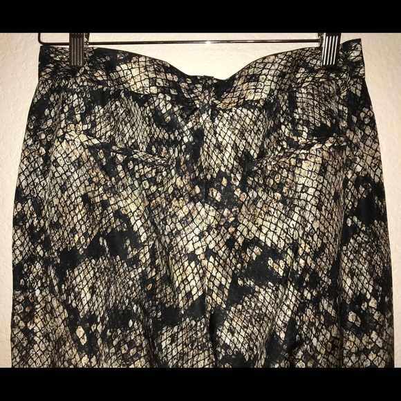 Theory Silk Snakeskin Print Pants - Picture 2 of 8